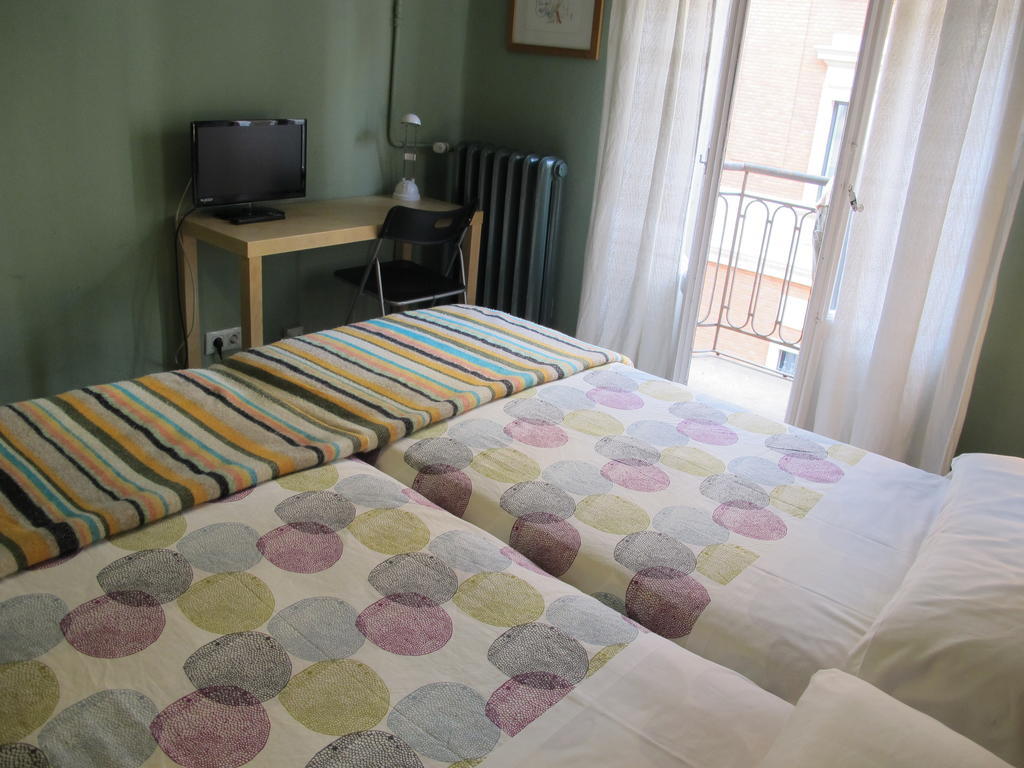 Pension Blanca B&B Leon Exterior photo